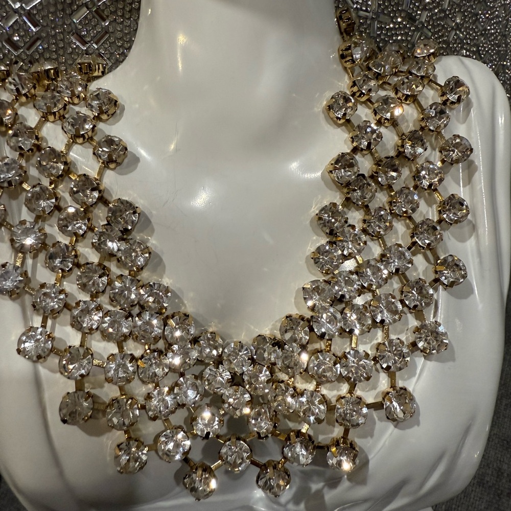Anthropologie Elegant Gold and Crystal Collar Statement Necklace - Picture 3 of 9